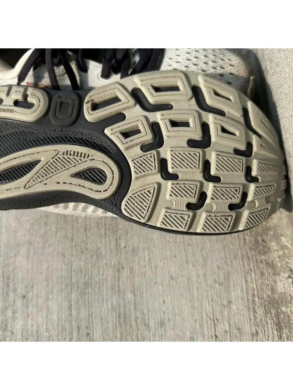 Brooks Adrenaline GTS 24